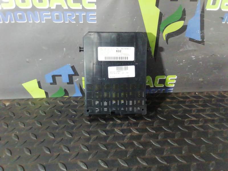 CAJA RELES / FUSIBLES 9651197780 9651197080 K02