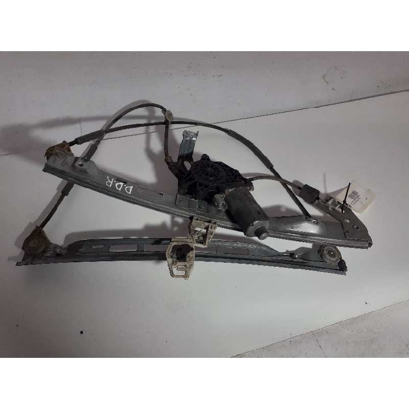Recambio de elevalunas delantero izquierdo para peugeot 206 berlina 2.0 hdi referencia OEM IAM   