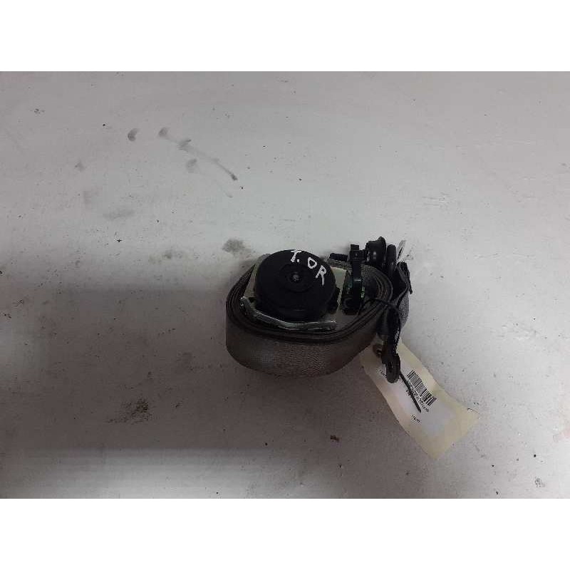 Recambio de cinturon seguridad trasero derecho para opel corsa d referencia OEM IAM 13251318  