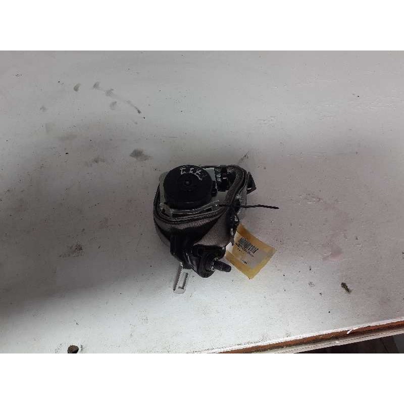 Recambio de cinturon seguridad trasero izquierdo para opel corsa d referencia OEM IAM 13251318  