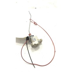 Recambio de motor tapa combustible para audi a6 avant (4f5) 2.7 tdi referencia OEM IAM 4F0862153B  