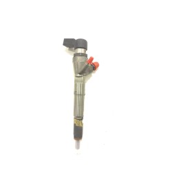 Recambio de inyector para nissan qashqai (j10) j10 referencia OEM IAM H8200704191 / 8200903034 / AC259513484  