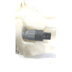 Recambio de deposito limpia para nissan qashqai (j10) j10 referencia OEM IAM 28910JD000 / 681155 / 246091 / 194414 / 316568  