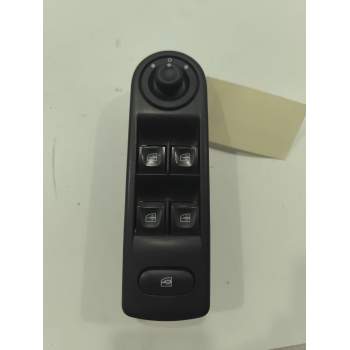 MANDO ELEVALUNAS DELANTERO IZQUIERDO 254118722R 