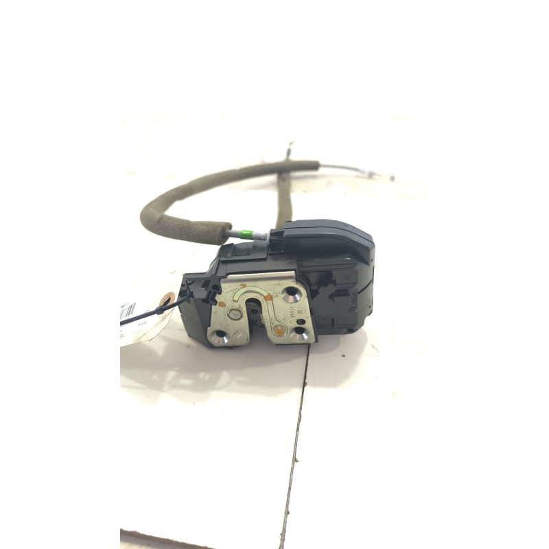 Recambio de cerradura puerta trasera derecha para nissan qashqai (j10) j10 referencia OEM IAM 82500JD90C / 09211C / P32L  