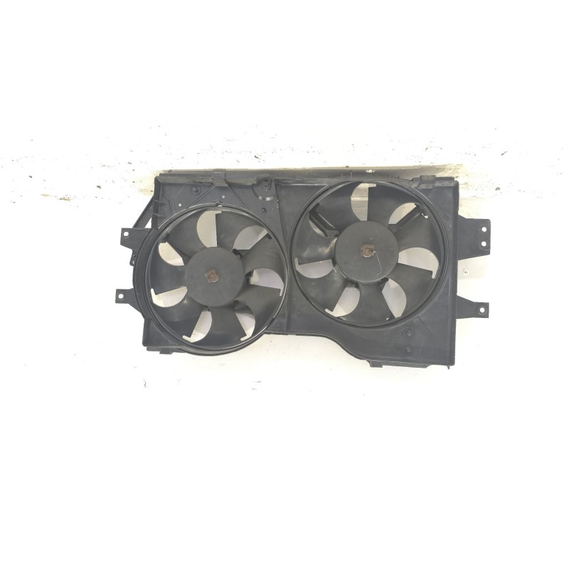 Recambio de electroventilador para chrysler gran voyager 4.yn5m referencia OEM IAM 4682624  