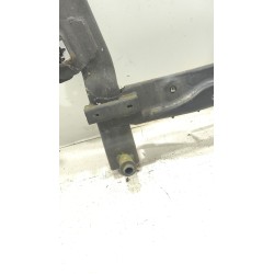 Recambio de puente delantero para dacia duster laureate 4x4 referencia OEM IAM 544015812R  