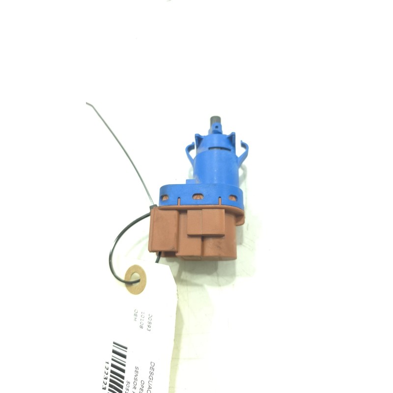 Recambio de sensor pedal freno para opel combo d 1.6 cdti referencia OEM IAM 50512681  