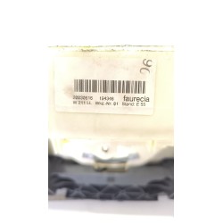 Recambio de salpicadero para mercedes-benz clase e (w211) berlina e270 cdi referencia OEM IAM A2116800687  