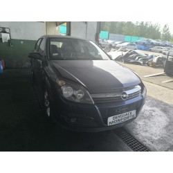 opel astra h (a04) del año 2004