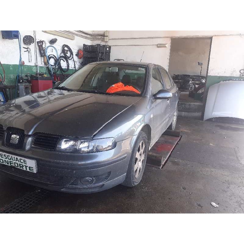 seat toledo (1m2) del año 2004
