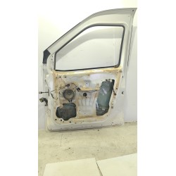 Recambio de puerta delantera derecha para opel combo d 1.6 cdti referencia OEM IAM 95519731 / 95527947 / 95530089  