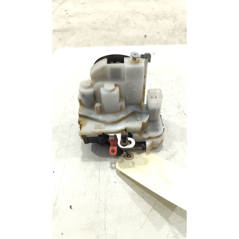 Recambio de cerradura maletero / porton para opel combo d 1.6 cdti referencia OEM IAM 51910357  