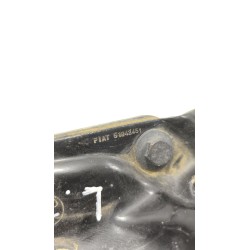 Recambio de soporte / guia puerta corredera para opel combo d 1.6 cdti referencia OEM IAM 51842451 / 51919829 / 51919828  