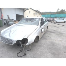 mercedes-benz clase c (w203) del año 2002