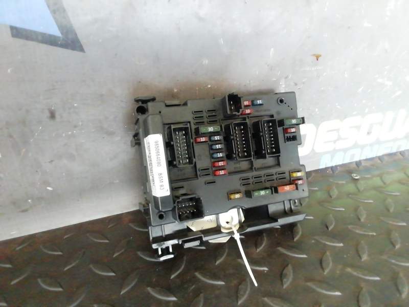 CAJA RELES / FUSIBLES 9650664080 BSM3 