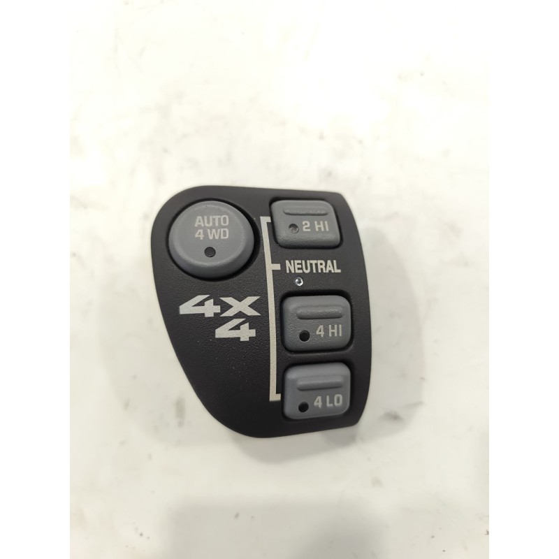 Recambio de mando multifuncion para chevrolet blazer (neu) 4wd mid referencia OEM IAM 15708958 / 551110 / 9H25A  