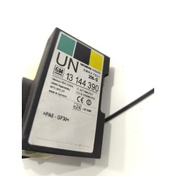 Recambio de centralita inmovilizador para opel corsa c referencia OEM IAM 13144390 / 5WK47631 / 25612  