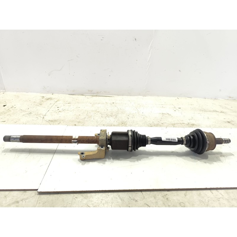 Recambio de transmision delantera derecha para opel combo d 1.6 cdti referencia OEM IAM 95511561 / 95520793 / 95511580 / 9551144