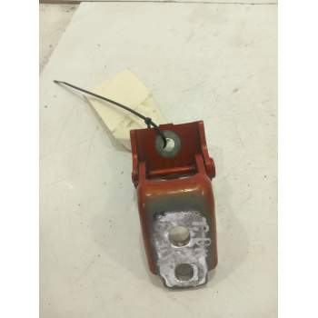 BISAGRA PUERTA TRASERA DERECHA 804200003R 