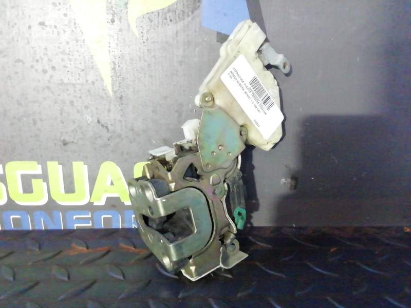 CERRADURA PUERTA TRASERA DERECHA 82552BM760 