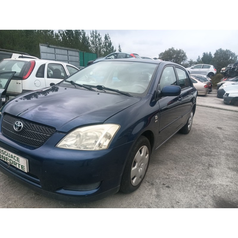 toyota corolla (_e11_) del año 2002