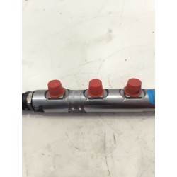 Recambio de rampa inyectora para bmw 5 (f10) 530 d xdrive referencia OEM IAM 13537805423 / 002338L2 / 445216036 / 7780542302 / 2