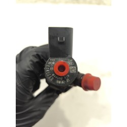 Recambio de inyector para bmw 5 (f10) 530 d xdrive referencia OEM IAM 13537810702 / 0445110478  