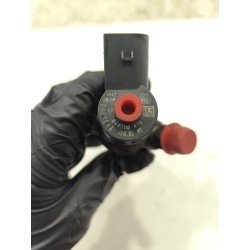 Recambio de inyector para bmw 5 (f10) 530 d xdrive referencia OEM IAM 13537810702 / 0445110478  