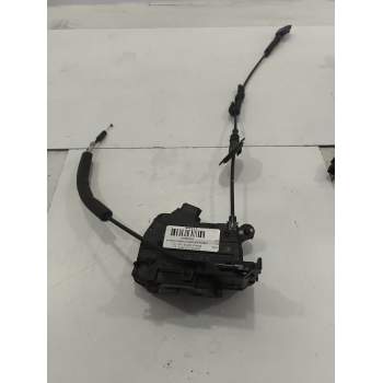 CERRADURA PUERTA TRASERA DERECHA 825008835R 