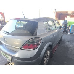 opel astra h sedán (a04) del año 2007