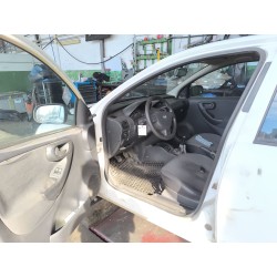 opel corsa c (x01) del año 2025