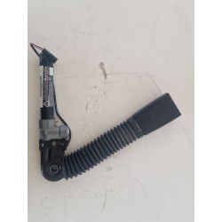 Recambio de pretensor airbag delantero izquierdo para bmw 5 (f10) 530 d xdrive referencia OEM IAM 615796400D / 609441200E / 9115