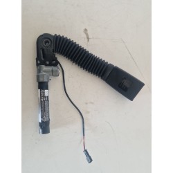 Recambio de pretensor airbag delantero derecho para bmw 5 (f10) 530 d xdrive referencia OEM IAM 615796400D /224802A / 120607 / 6