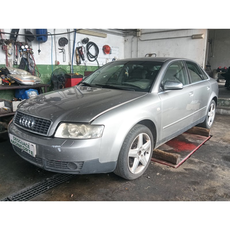 audi a4 b6 (8e2) del año 2001