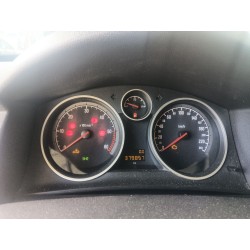 opel astra h (a04) del año 2009