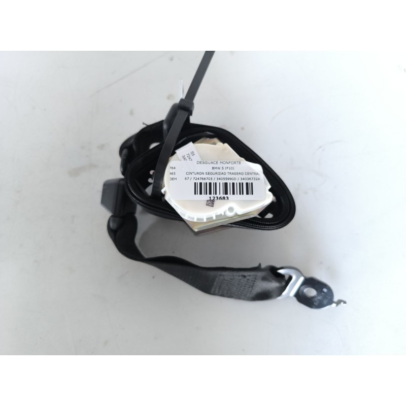 Recambio de cinturon seguridad trasero central para bmw 5 (f10) 530 d xdrive referencia OEM IAM 72117247667 / 724766703 / 340559