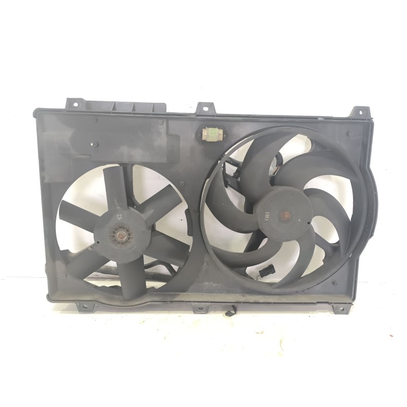 Recambio de electroventilador para fiat ducato furgoneta (230_) 2.8 jtd referencia OEM IAM 8240123  