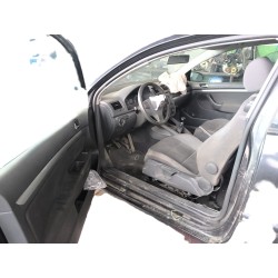 volkswagen golf v (1k1) del año 2004