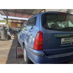 ford focus berlina (cak) del año 2003