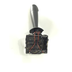 Recambio de mando limpia para dacia sandero ii 1.5 dci referencia OEM IAM 255679575R  