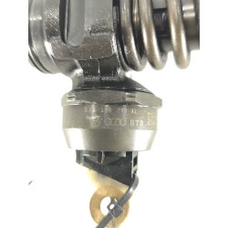 Recambio de inyector para volkswagen passat b5.5 (3b3) 1.9 tdi referencia OEM IAM 038130073AL  