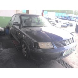 volkswagen passat b2 variant (33b) del año 1996