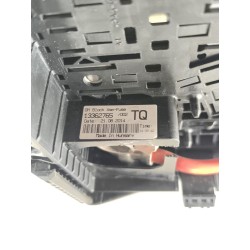 Recambio de caja reles / fusibles para opel meriva b monospace (s10) 1.4 (75) referencia OEM IAM 13362765  