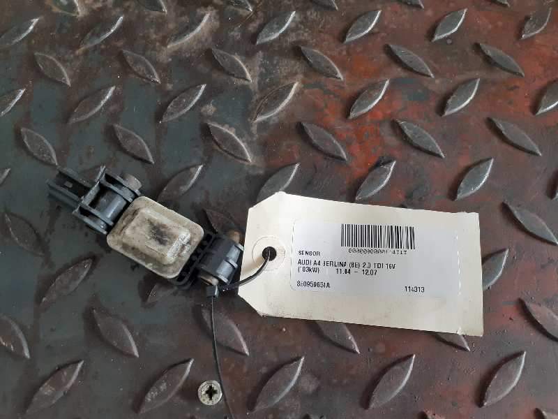 SENSOR 8E0959651A 