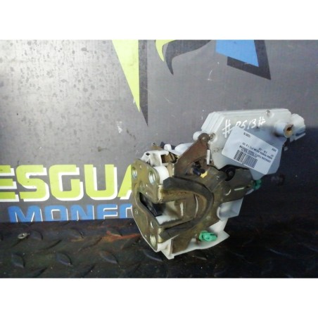 Recambio de cerradura puerta trasera derecha para nissan primera berlina (p11) 1.6 16v cat referencia OEM IAM B2009  