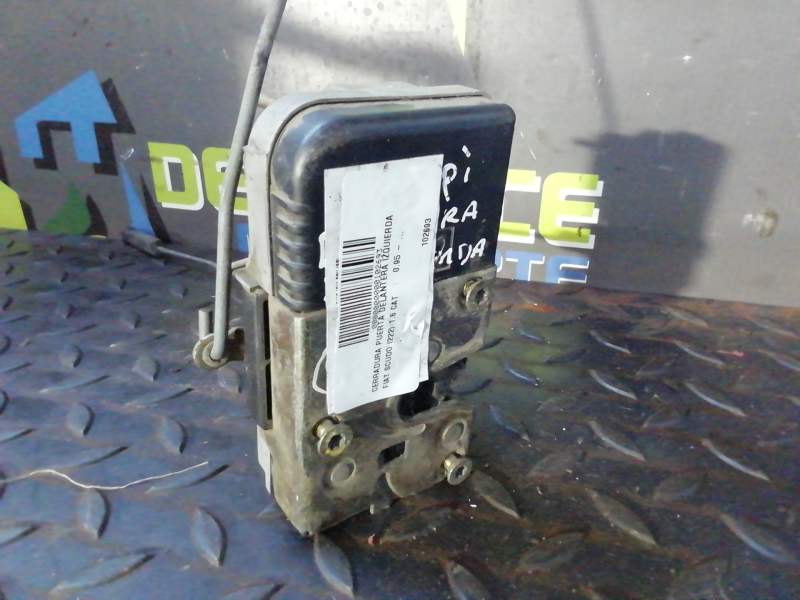 CERRADURA PUERTA DELANTERA IZQUIERDA 