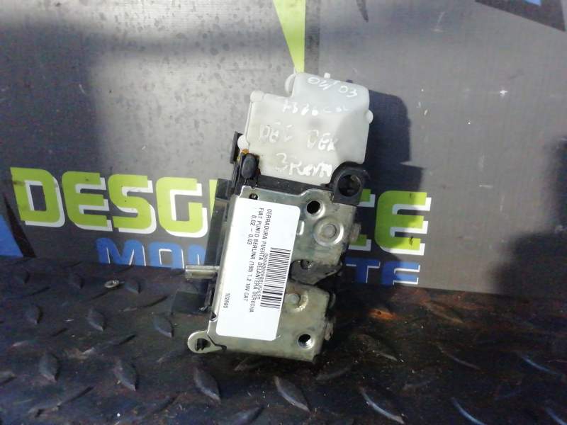 CERRADURA PUERTA DELANTERA DERECHA 3001 