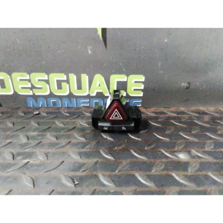 Recambio de warning para opel corsa d 1.0 12v cat (a 10 xep / ldb) referencia OEM IAM 13189529  