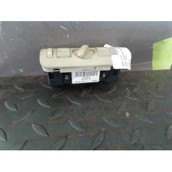 MANDO LUCES 30739418 04D67322 